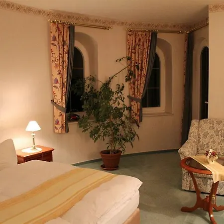 Und Restaurant Waldschloesschen Ξενοδοχείο Crivitz