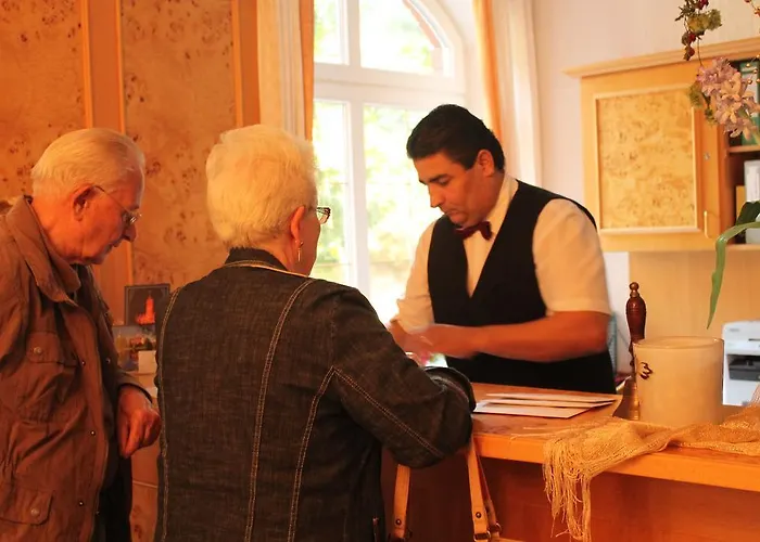 Ξενοδοχείο Und Restaurant Waldschloesschen