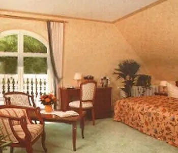 Ξενοδοχείο Und Restaurant Waldschloesschen 2*